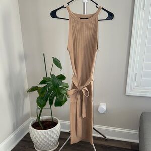 Sleeveless Beige Knit Dress size small NWOT